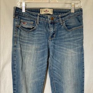HOLLISTER SUPER SKINNY JEANS